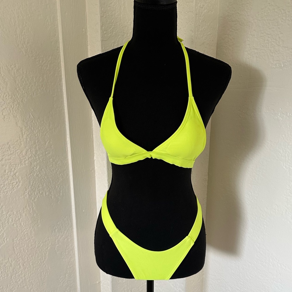 Small Two Piece High Cut Bikini